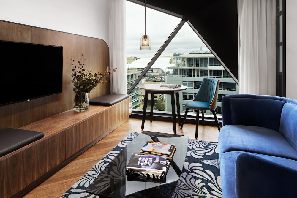West Hotel Sydney Curio Collection By Hilton 48/80
