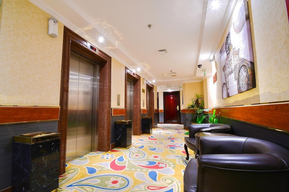 فندق نزل الشاكرين(Al Shakreen Golden Tulip (ex. Nozol Al Shakreen Hotel)) 12/54
