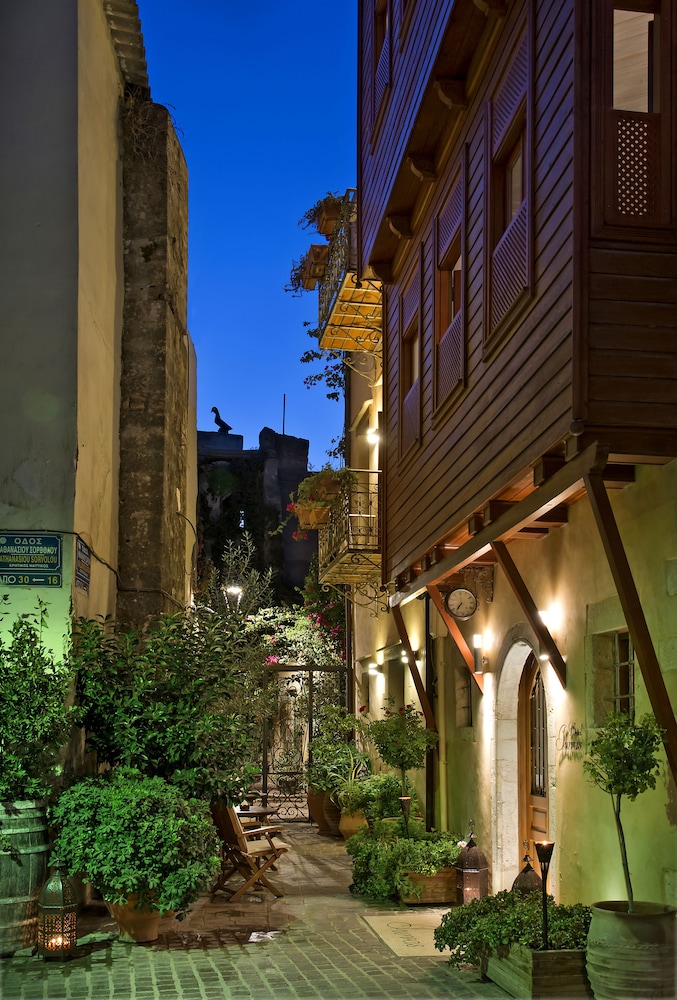 Hotel Ionas 37/61