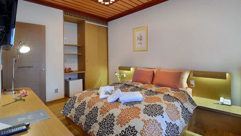 Dilofo Hotel Luxury Suites 12/51