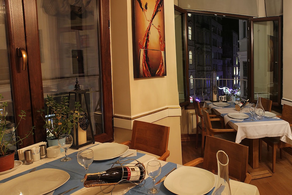 RAGIP PASHA APARTMENTS 53/73