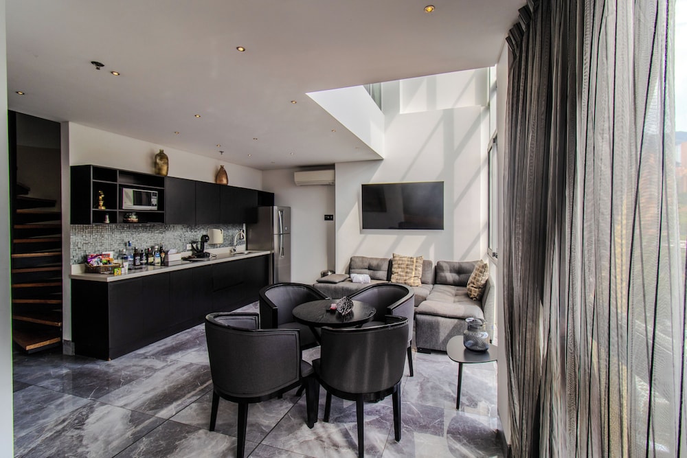 HAVEN A DESIGN HOTEL 36/46