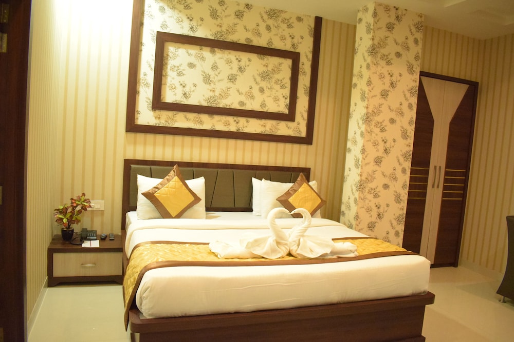 Hotel Uday Palace 9/29