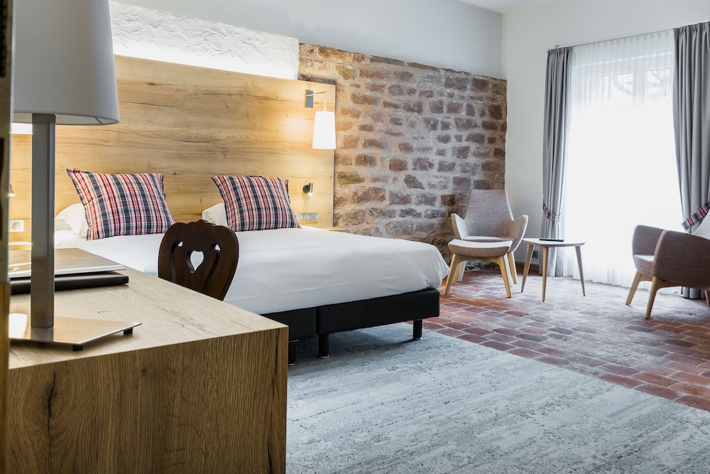 Hotel Restaurant SPA Cheval Blanc Lembach 10/34