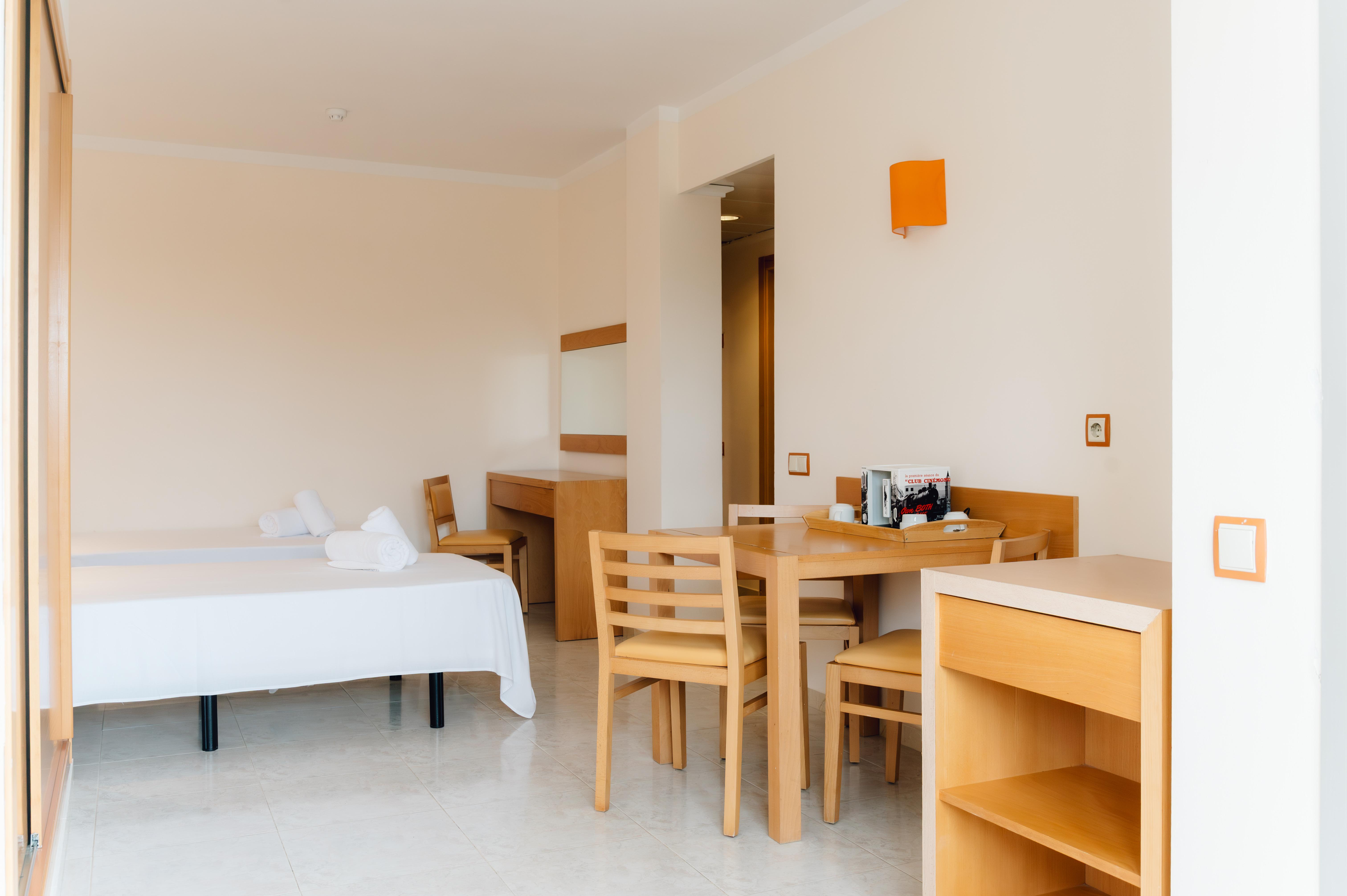 Studio, Balcony or Terrace