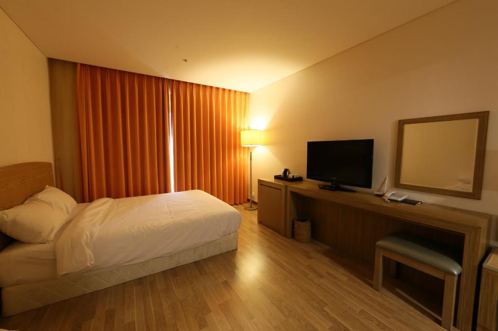 Hotel Master Daecheon 7/35