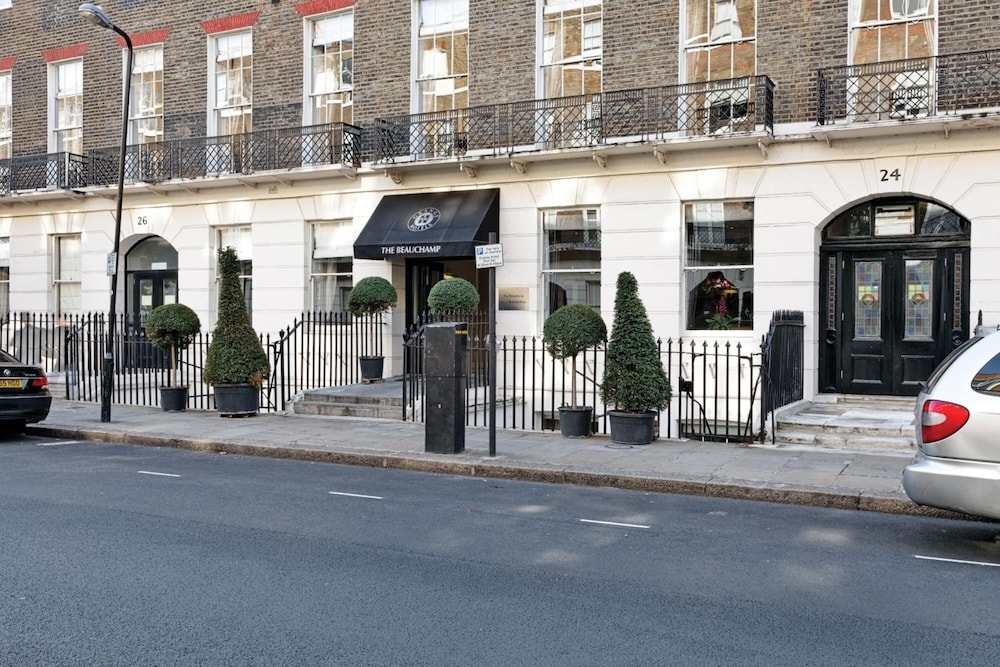 Grange Beauchamp Hotel 58/60