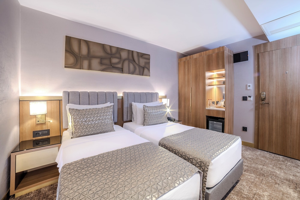 Liberty Hotel 20/50