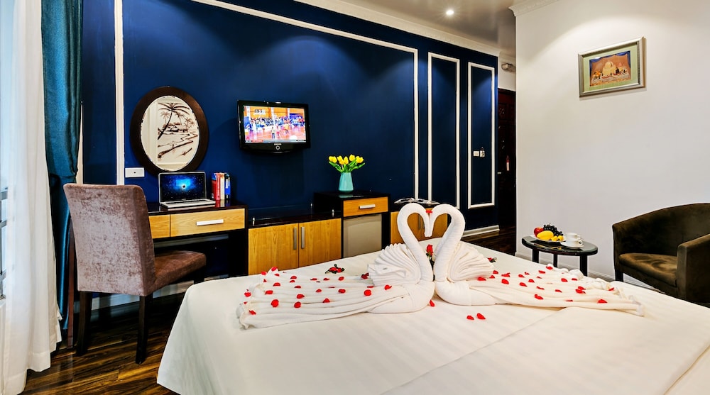 Serene Central hotel 22/55