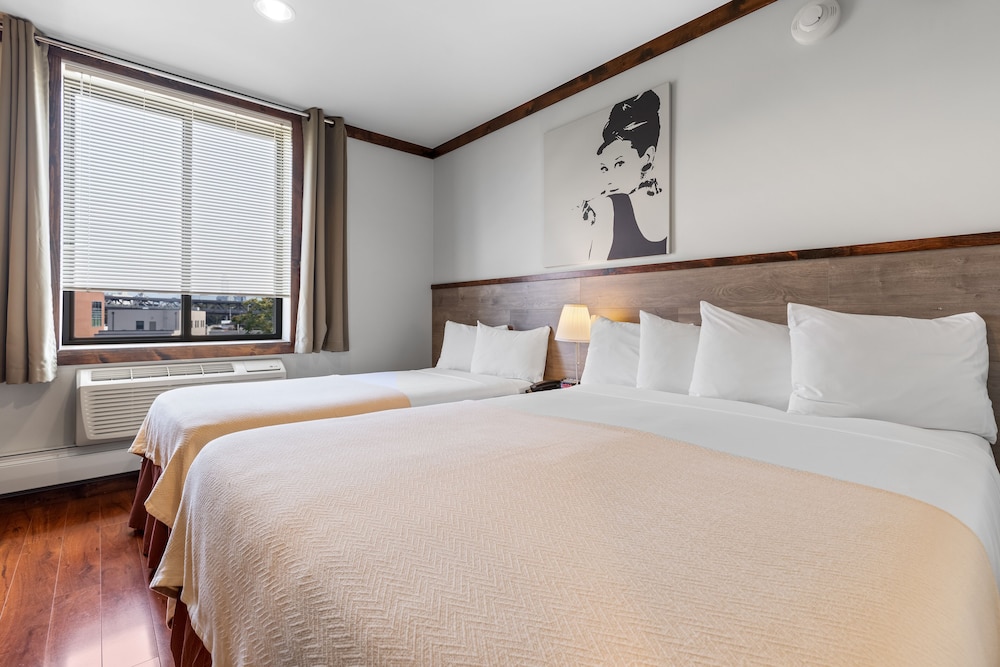 Lic Hotel 10/46