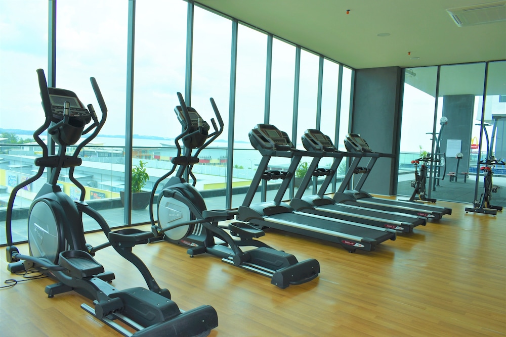D Wharf Hotel And Serviced Residence 38/71