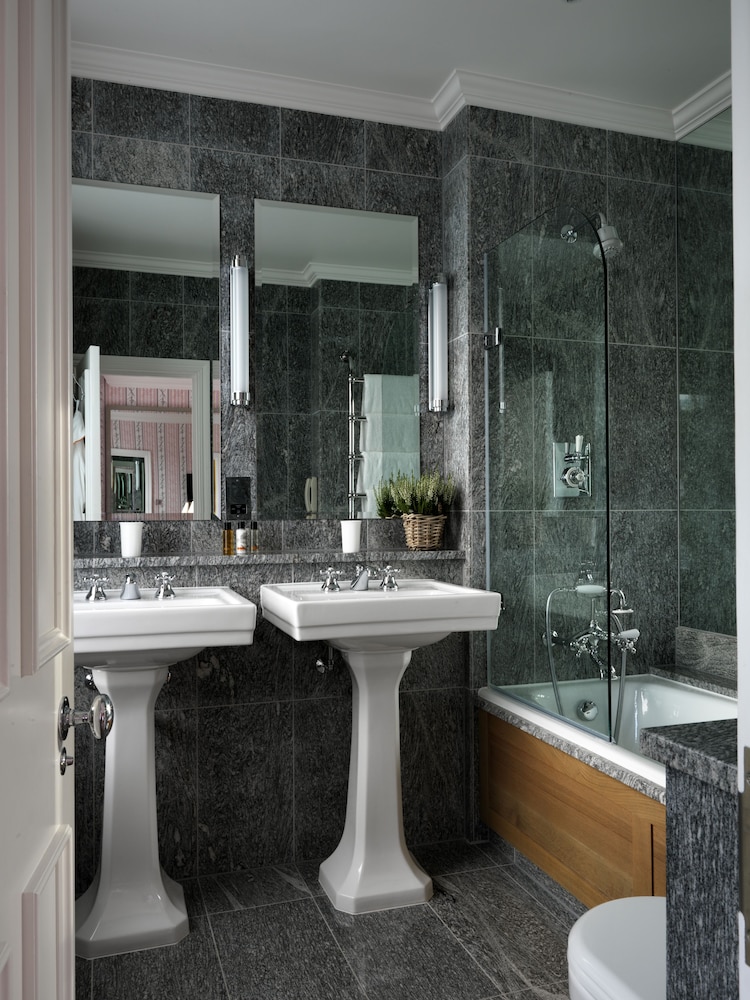 Number Sixteen Firmdale Hotels 58/61