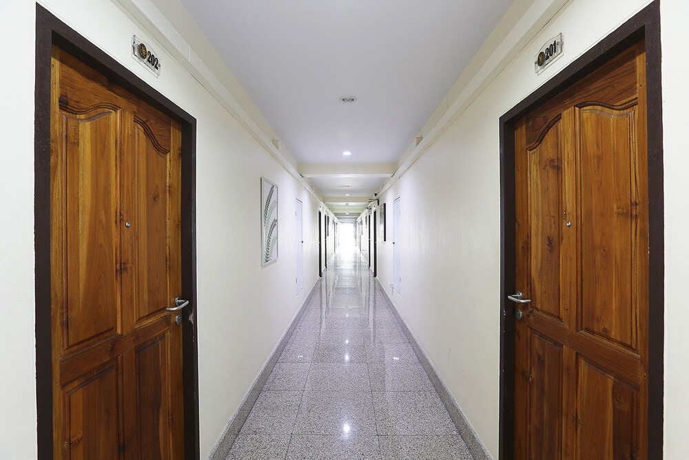 V Place Residence 27/50