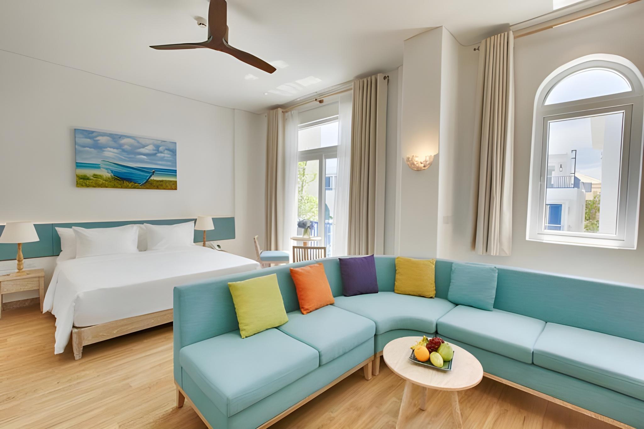 Thera, Suite, Triple, 1 Queen and 1 Single Bed, Balcony