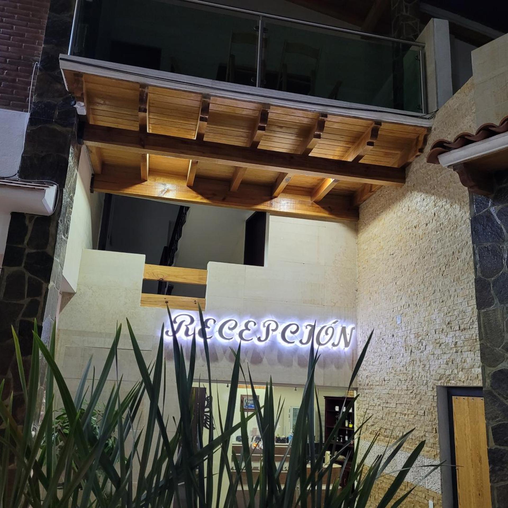 Hotel Tierras Blancas 4/48