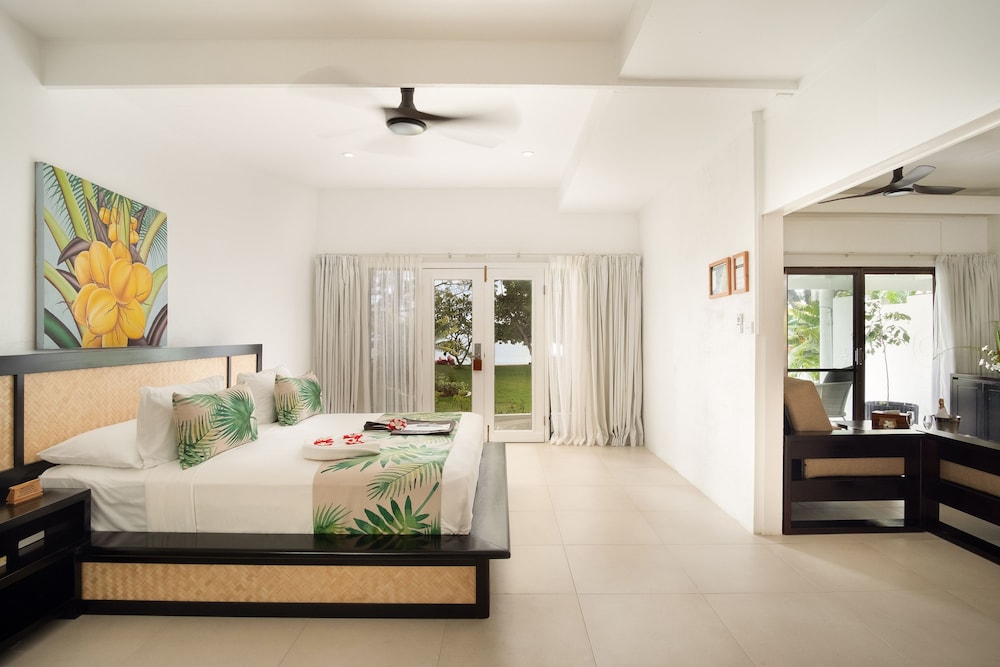 Lomani Island Resort and Spa - Adults only 40/62