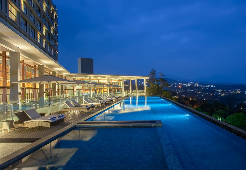 Swiss-Belresort Dago Heritage 32/68