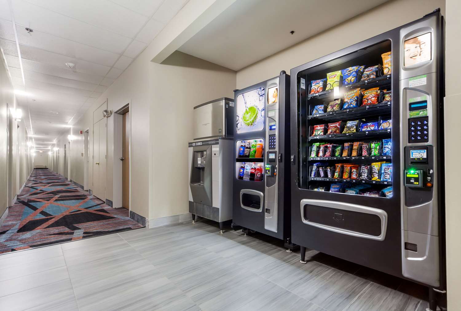 Quality Inn and Suites Omaha NE 34/34