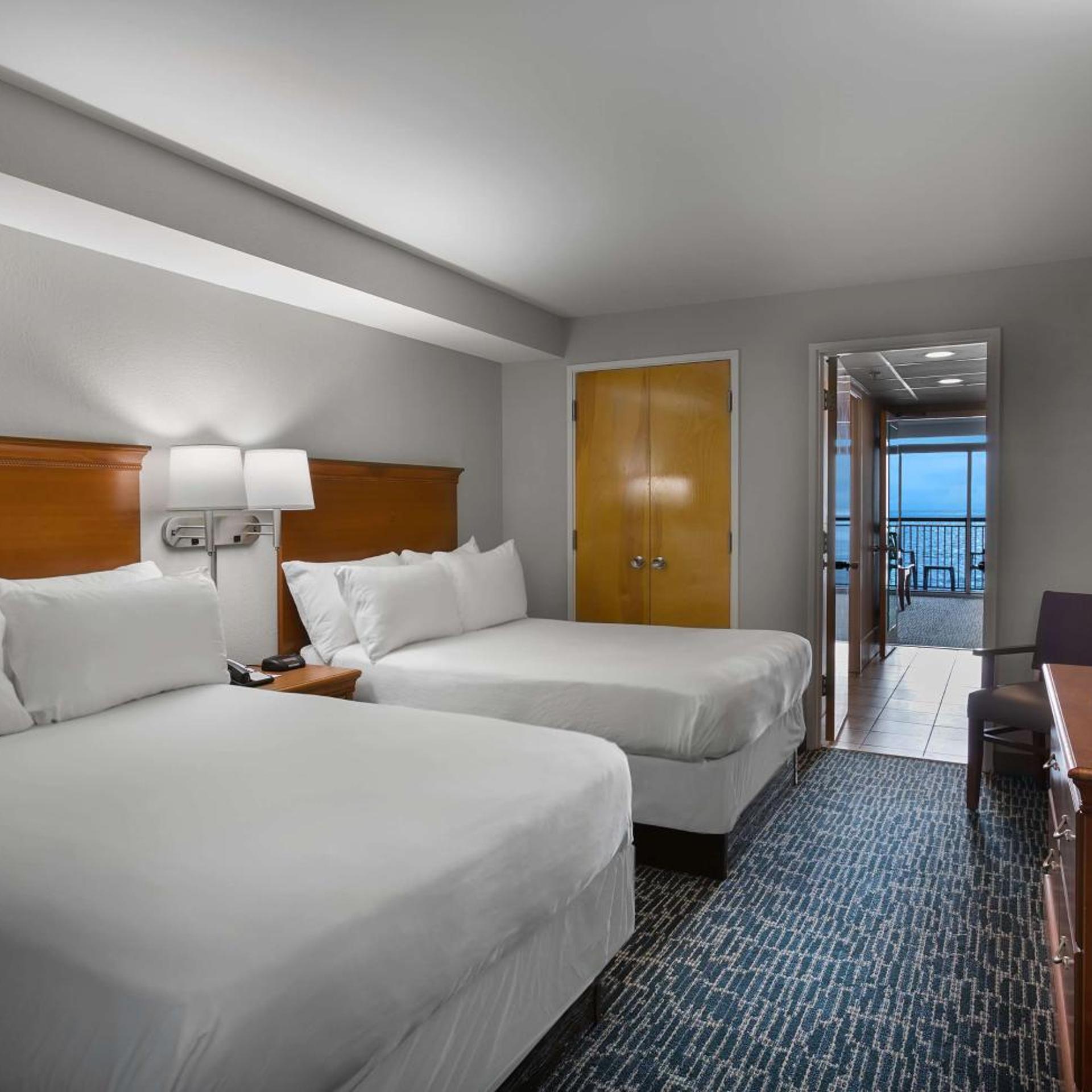 Suite, 2 Double Beds, Ocean Front