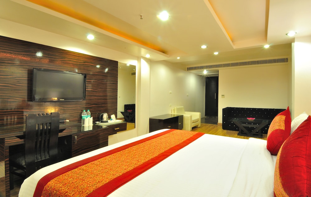 Hotel Elegance New Delhi Railway 9/21