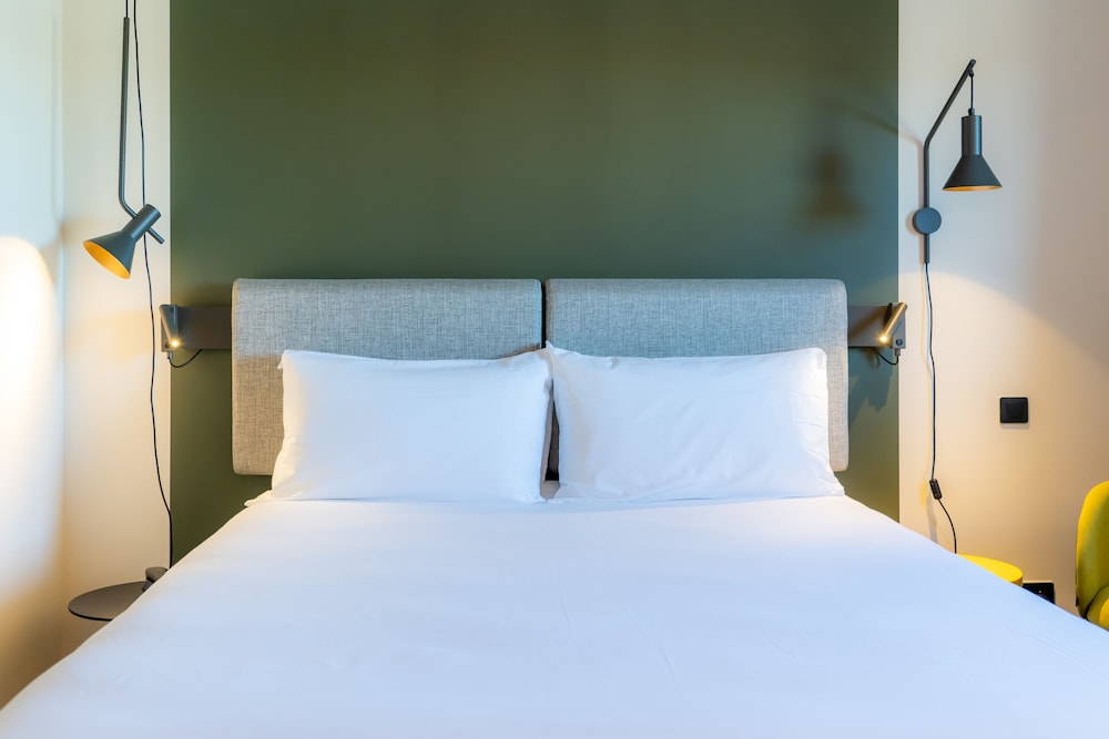 Ibis St Paul Trois Chateaux 13/50