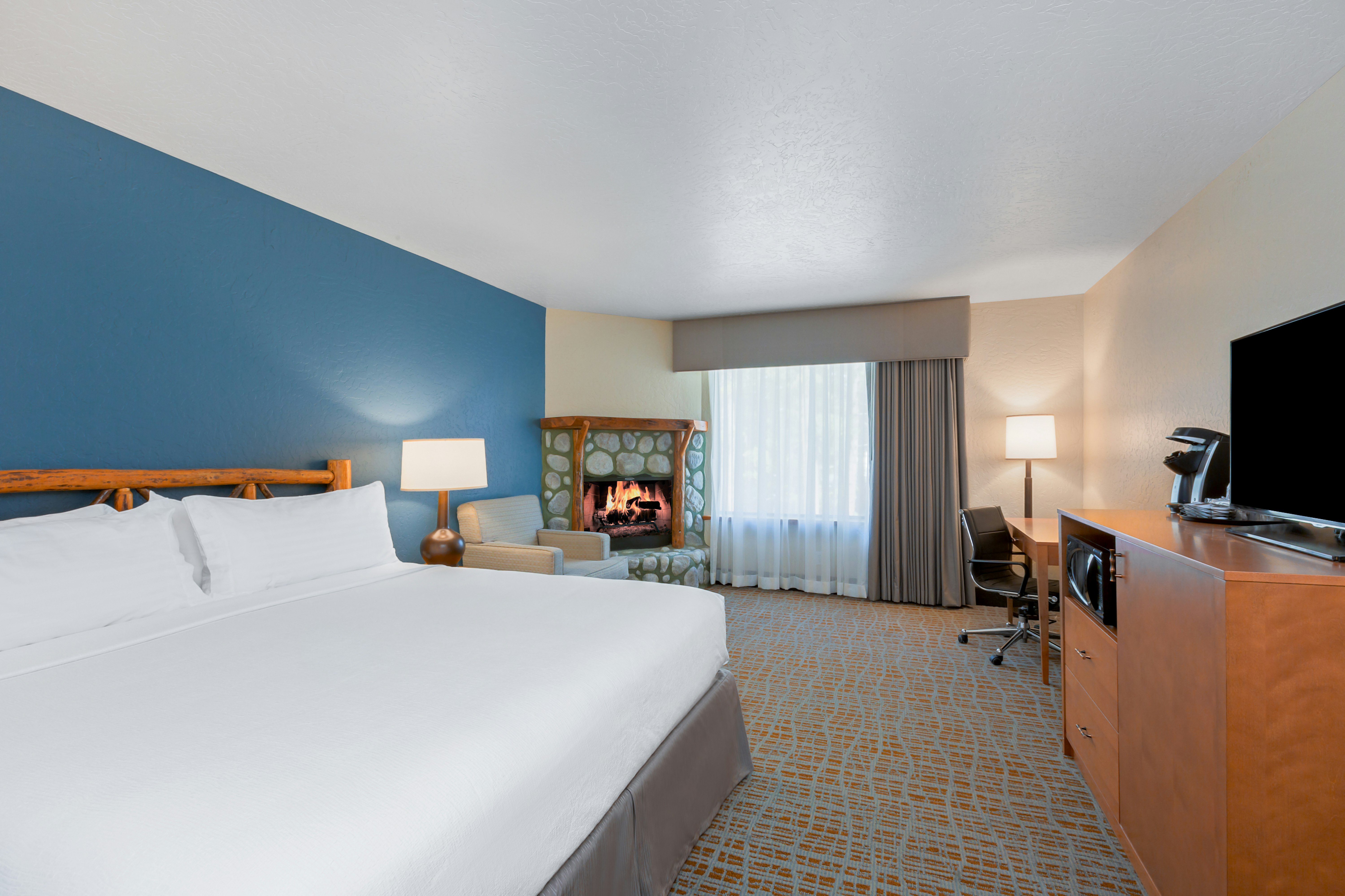 Holiday Inn Resort the Lodge At Big Bear Lake An Ihg Hotel 9/50