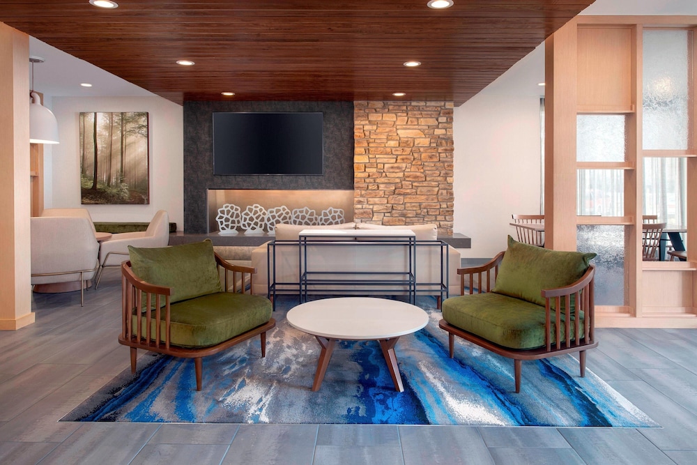 Fairfield Inn & Suites By Marriott Denver Tech Center North. 8/41