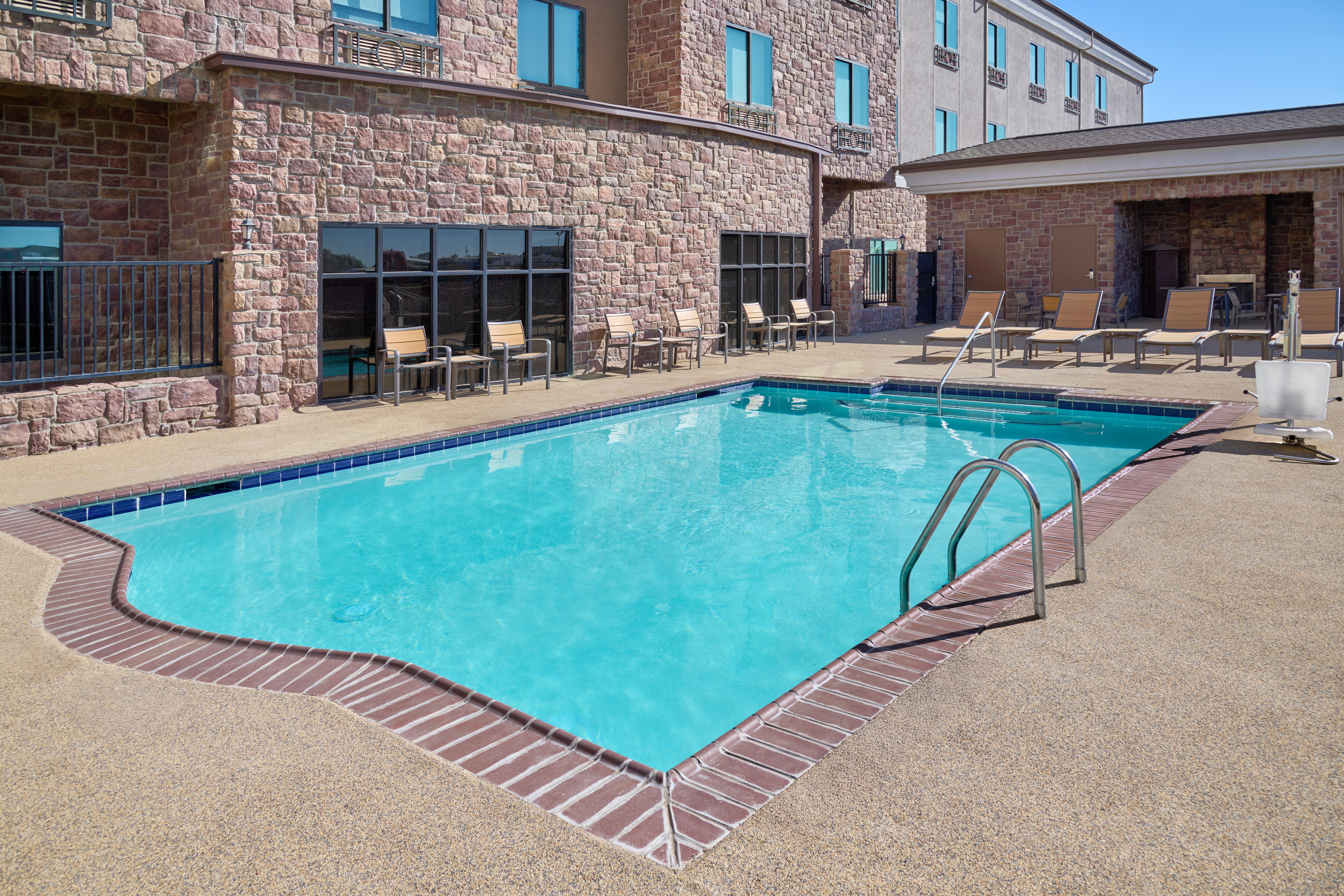 Holiday Inn Express Hotel And Suites Odessa 28/47