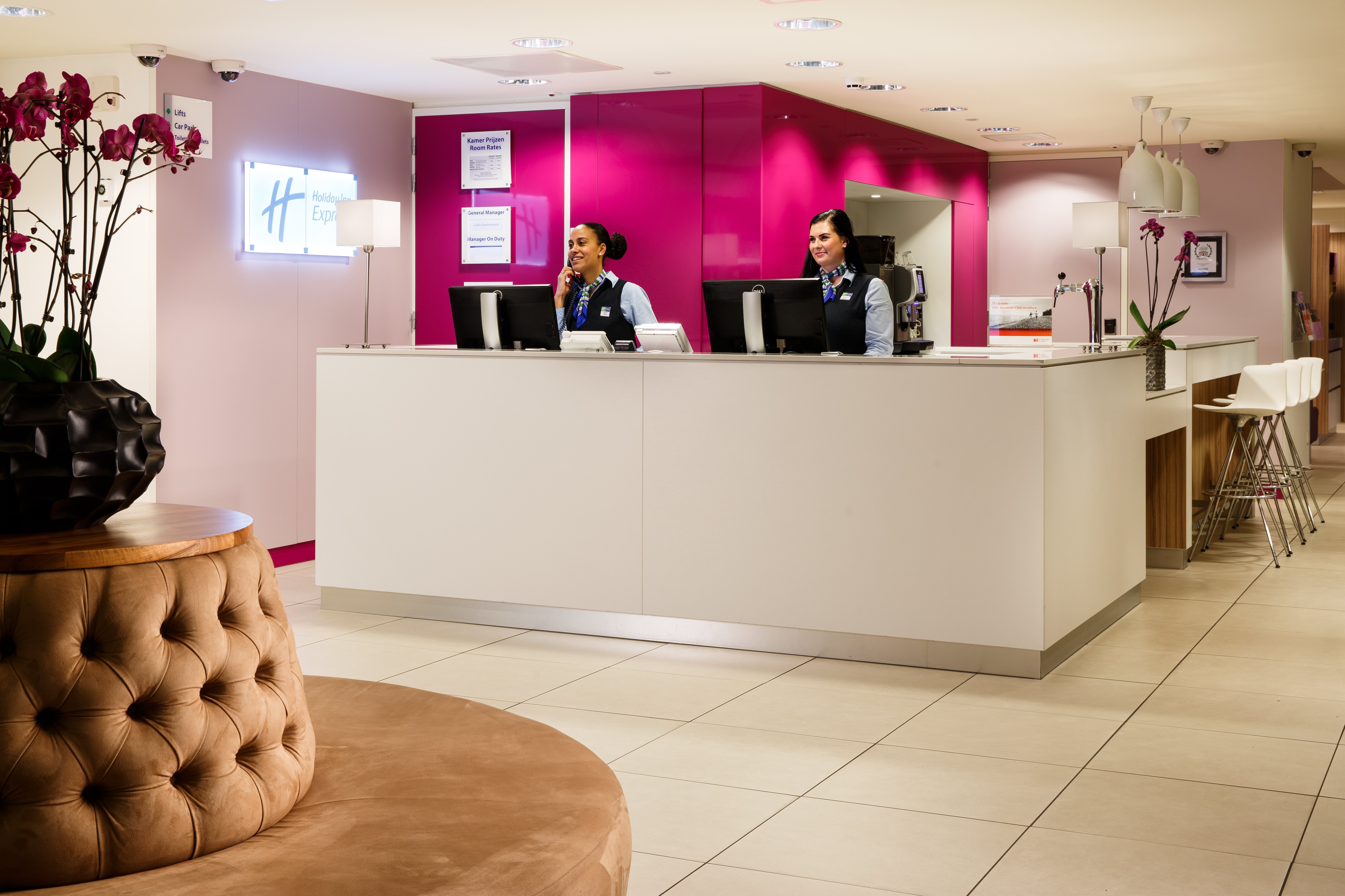 HOLIDAY INN EXPRESS ARNHEM 4/45