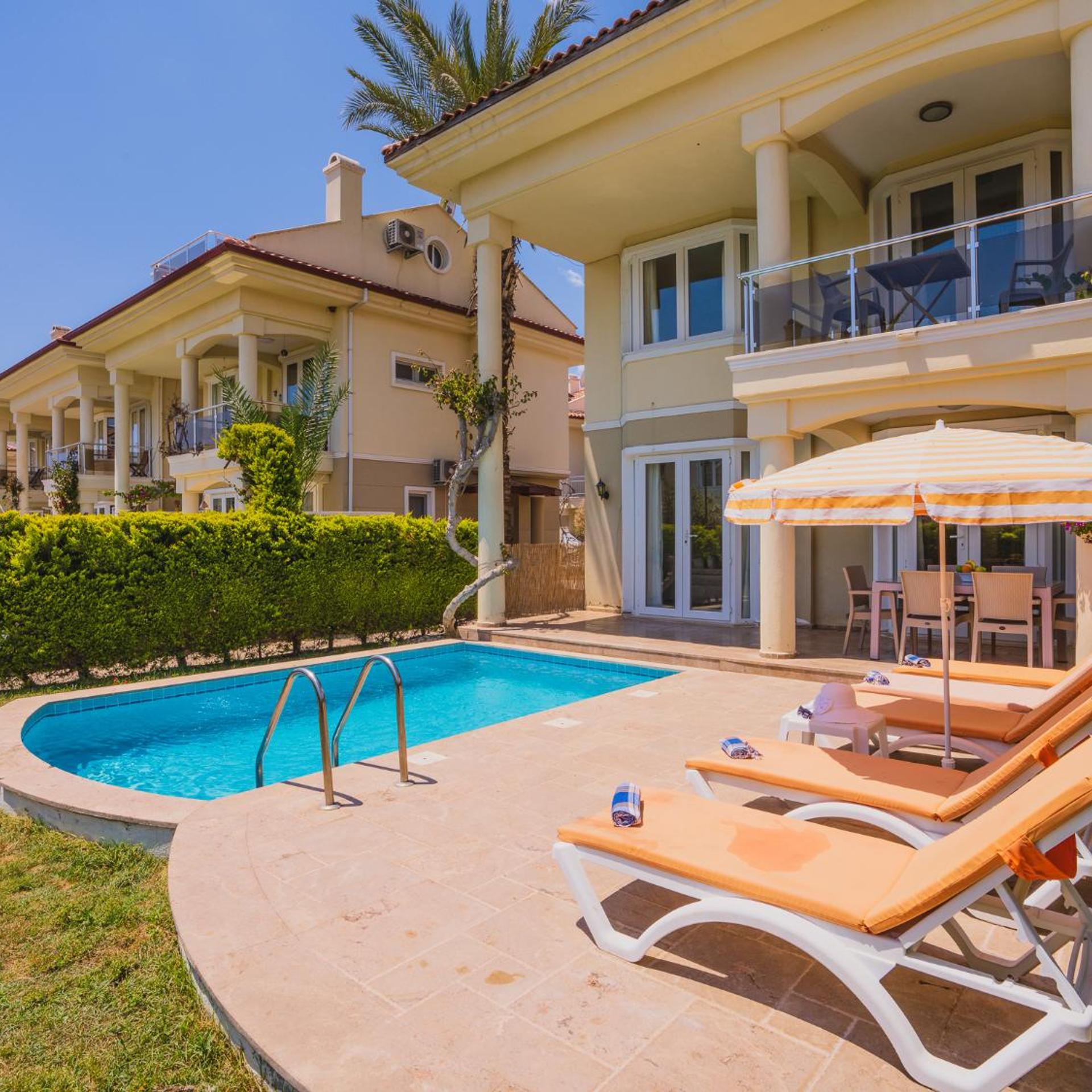 Sunset Beach Resort Aqua Lettings 48/50