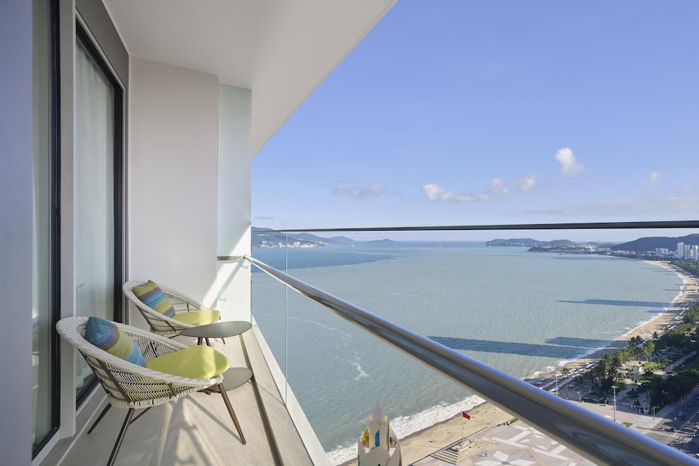 Hyatt Regency Nha Trang 44/50