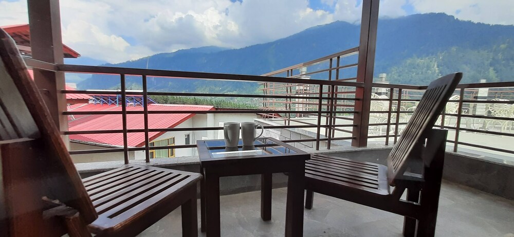 Mastiff Xanadu Manali 23/26