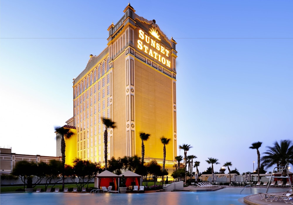 Sunset Station Hotel and Casino 7/80