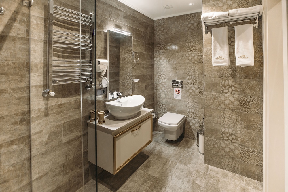 Gold Tbilisi Hotel 22/78