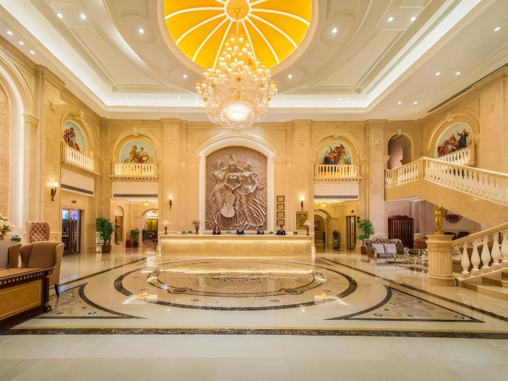 Vienna International Hotel (Shanghai Dishui Lake Lingang New City) 12/64