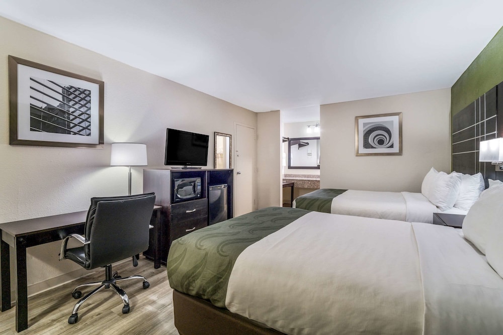 Quality Inn Coliseum 24/41