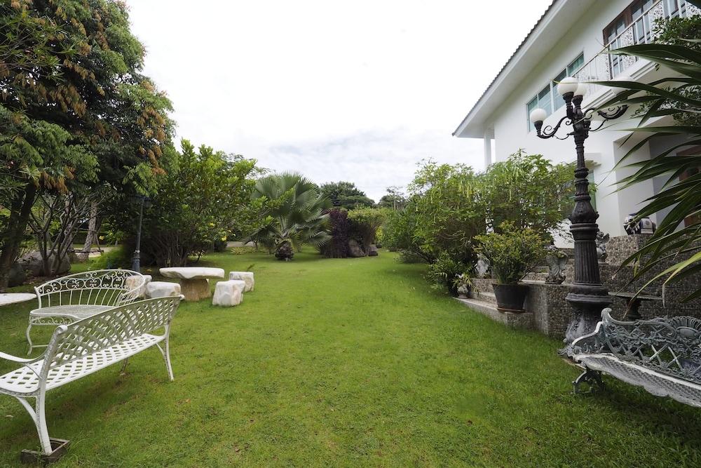 Baan Ing Khao 35/50