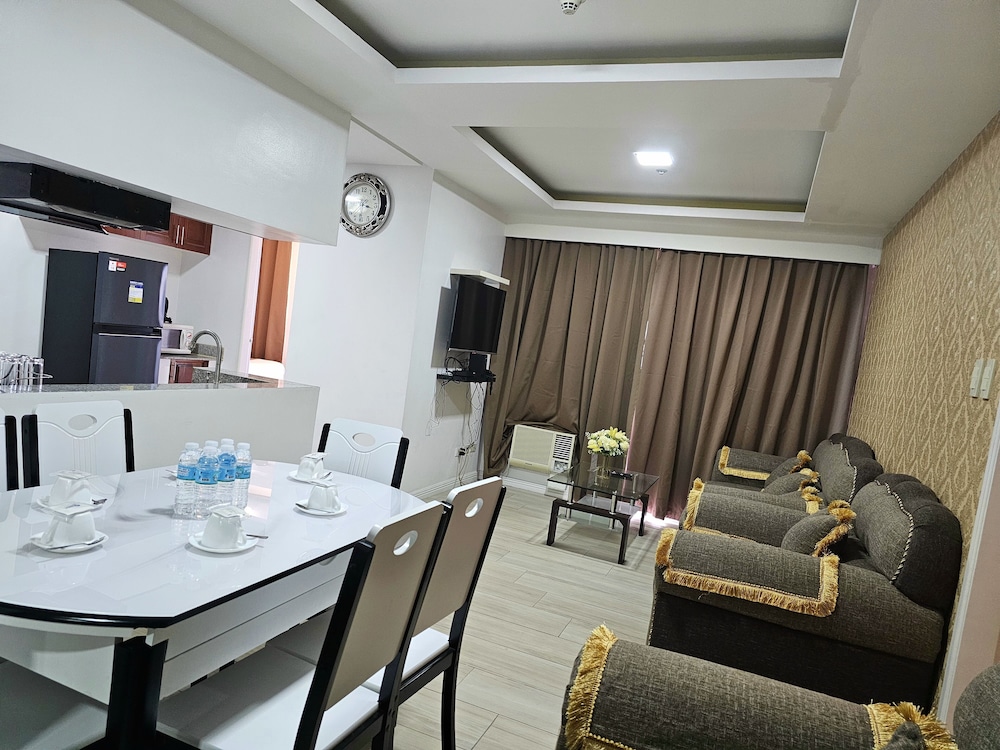 Jmm Grand Suites 41/50