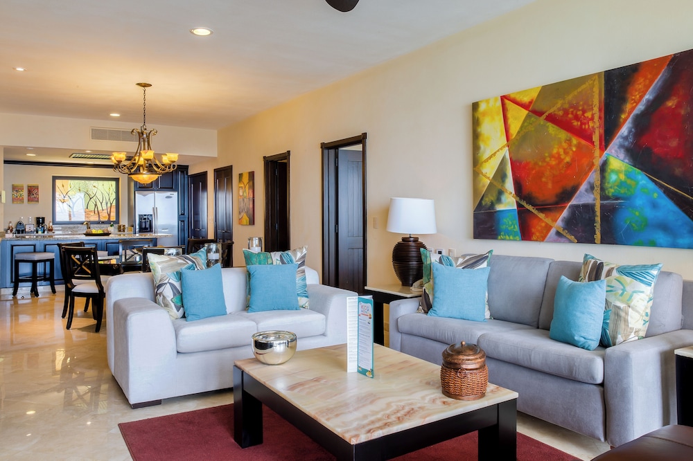 Garza Blanca Residences 49/74