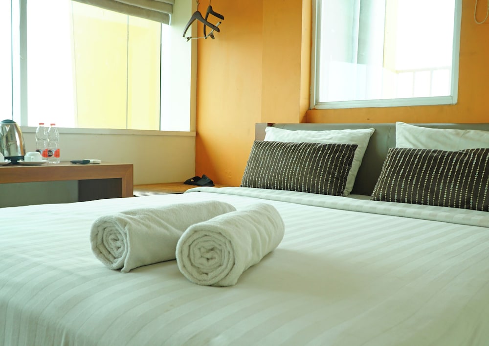 World Hotel Jakarta - Bandengan 17/50