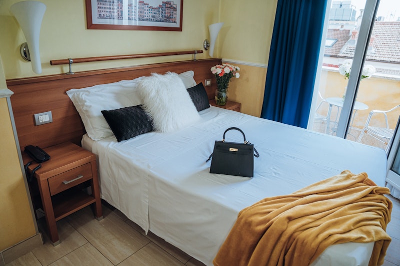 Windrose Hotel 12/46
