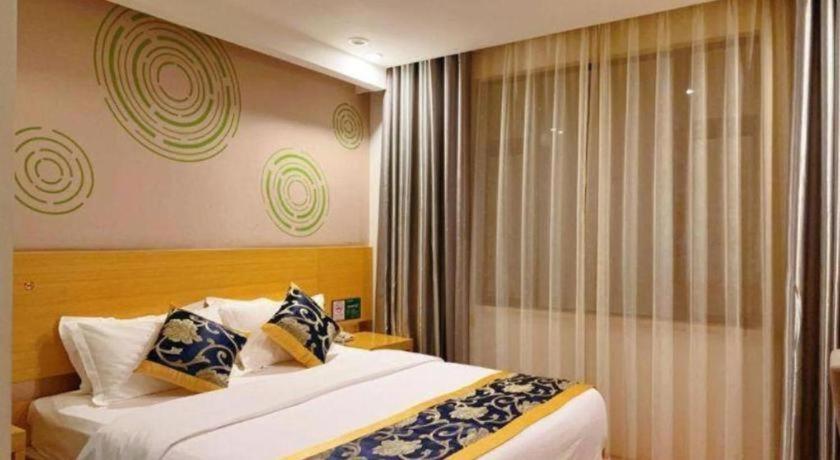 GreenTree Inn ShangHai Fengxian District XiaoTang Road Hotel 22/50