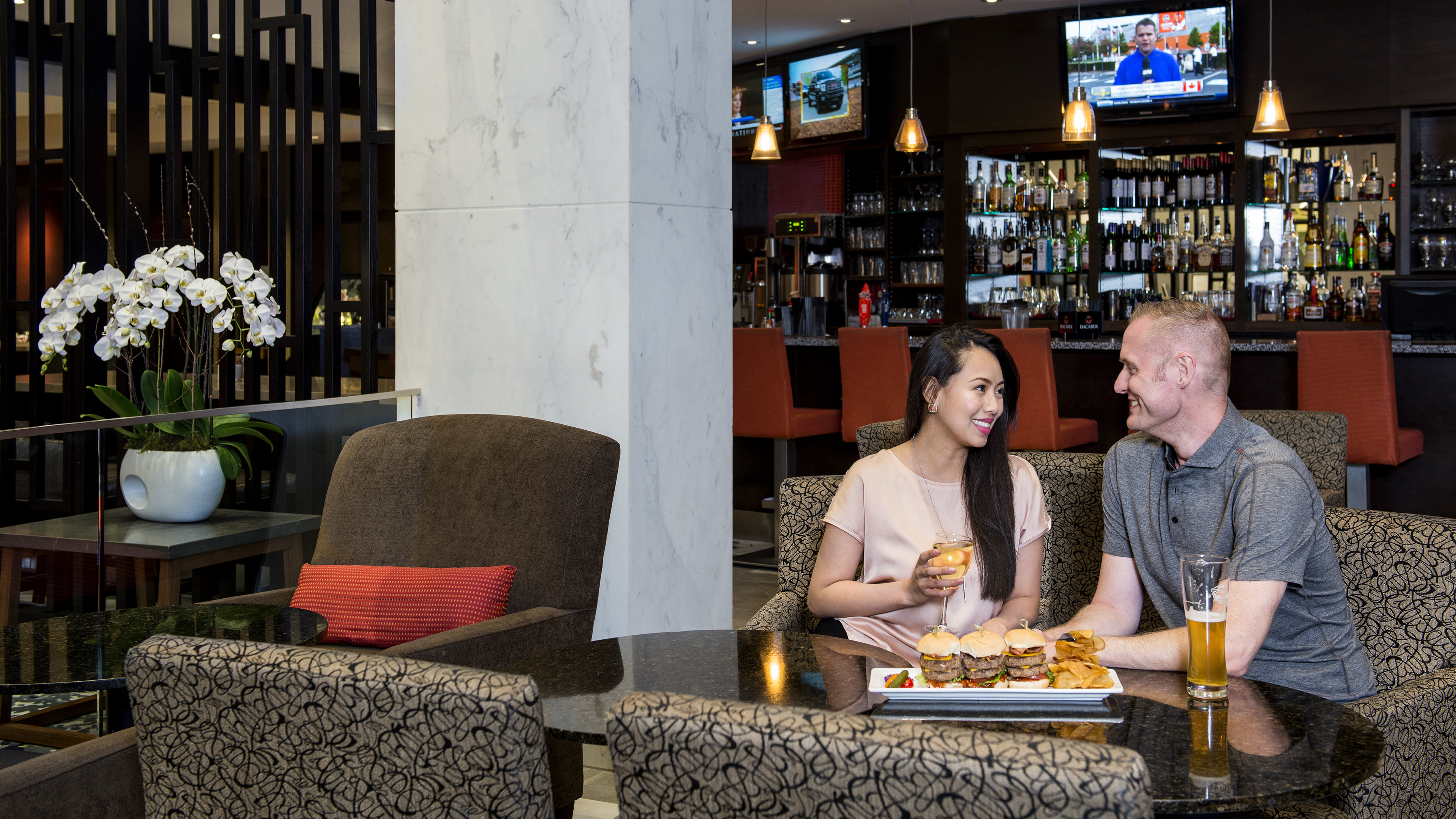 HOLIDAY INN HOTEL AND SUITES VANCOUVER DOWNTOWN 54/73