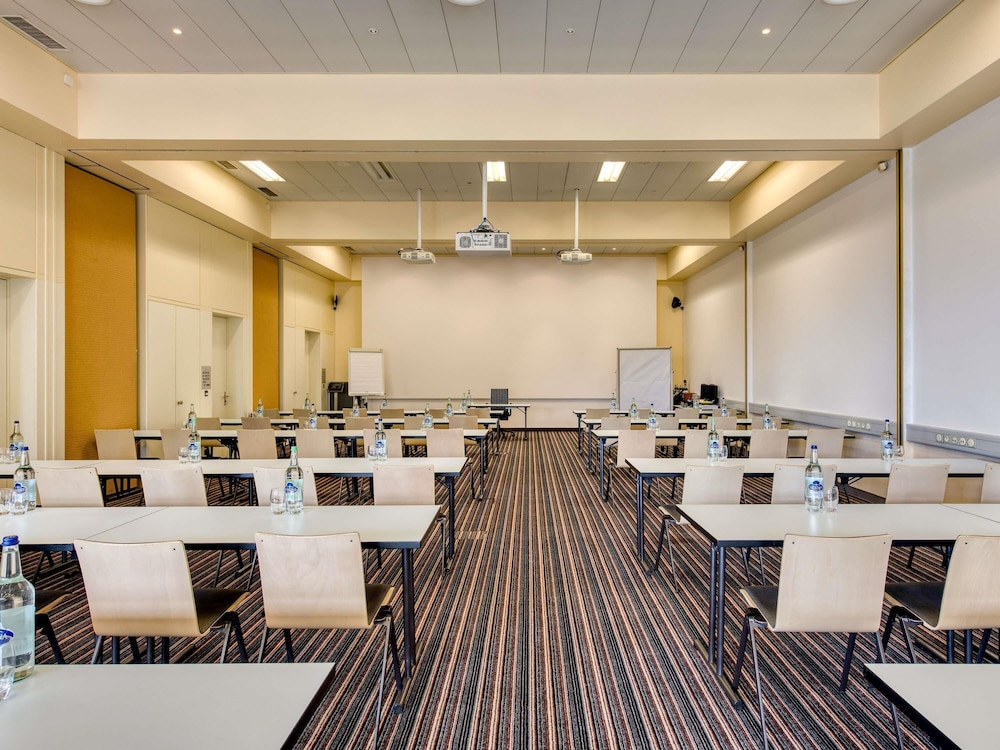 Movenpick Hotel Egerkingen 65/74