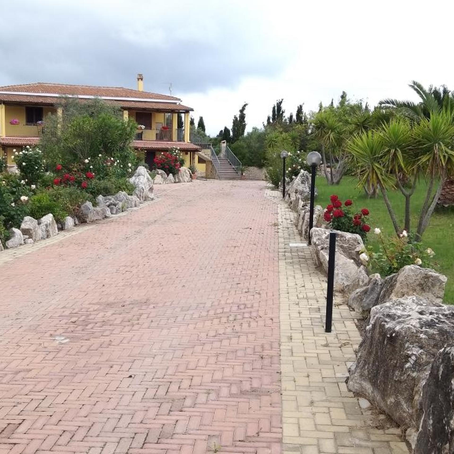 Sorrentina Villa 43/50
