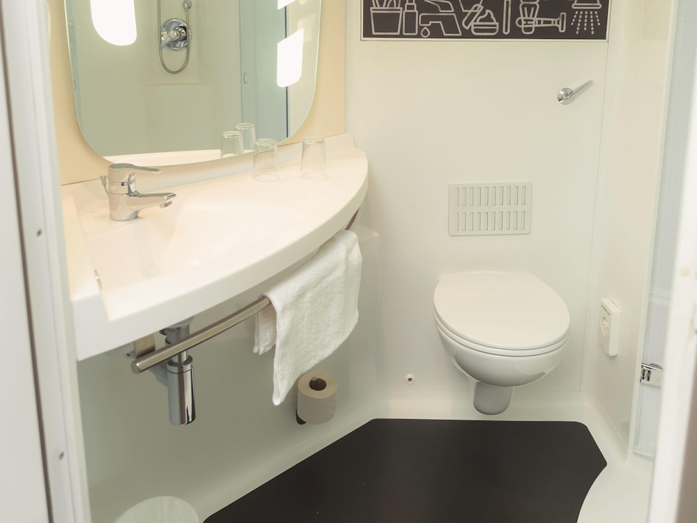 Ibis Glasgow City Centre Sauchiehall Street 49/50