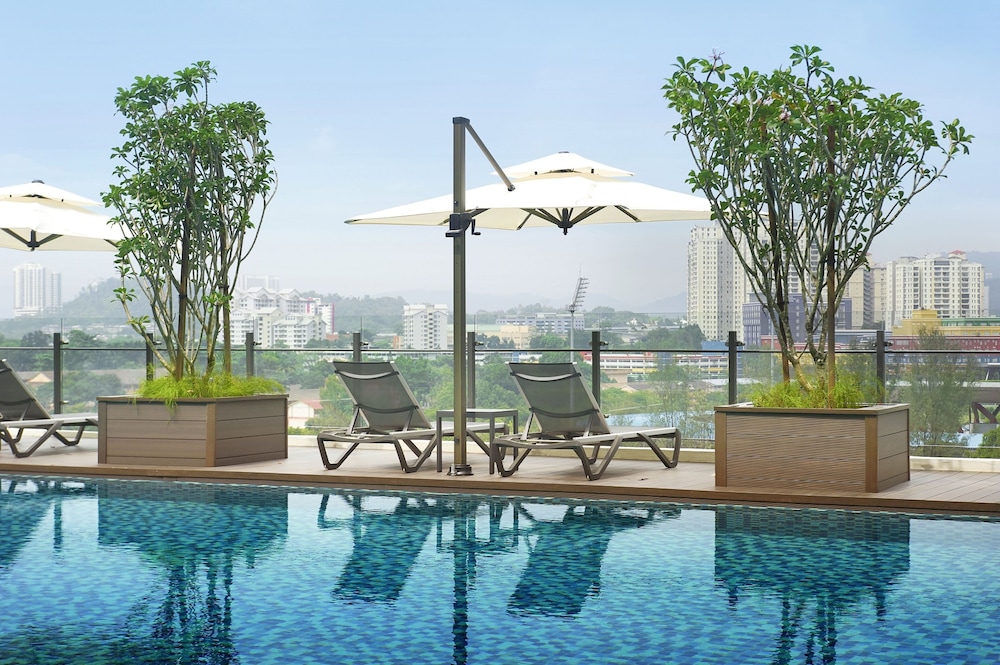 Komune Living Wellness 25/50