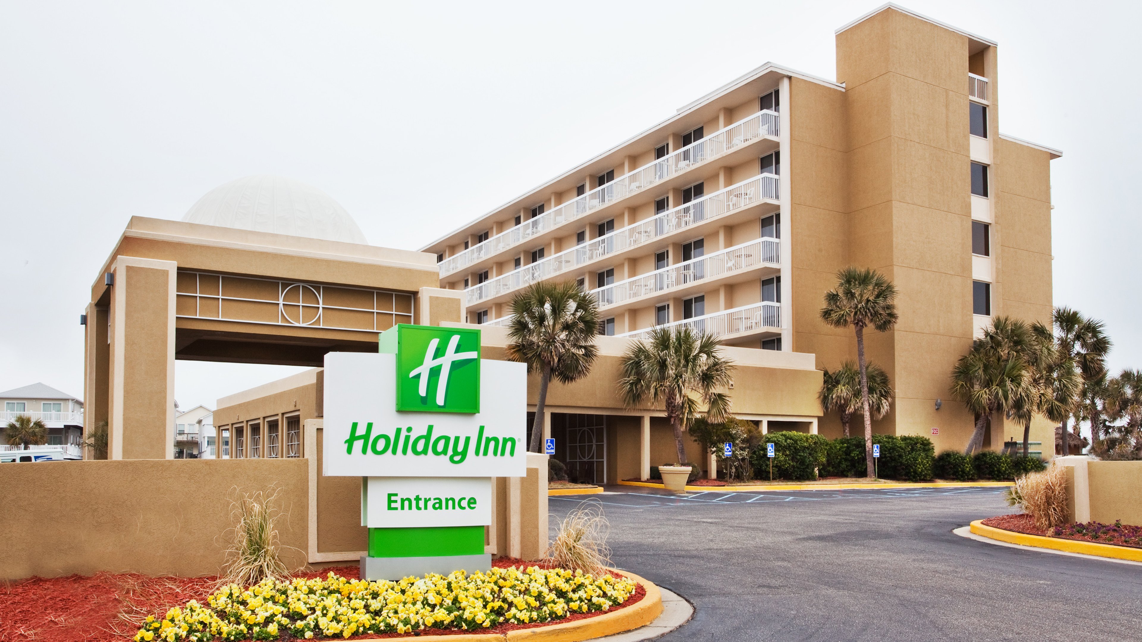 Holiday Inn Oceanfront At Surfside Beach 60/65