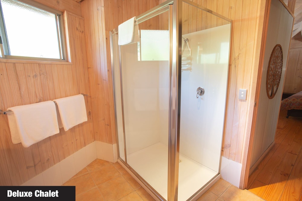 GRAMPIANS CHALETS 15/50