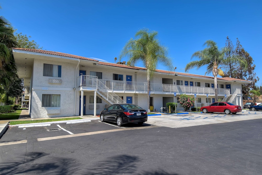 Motel6 Rowland Heights, CA - Los Angeles - Pomona 42/49